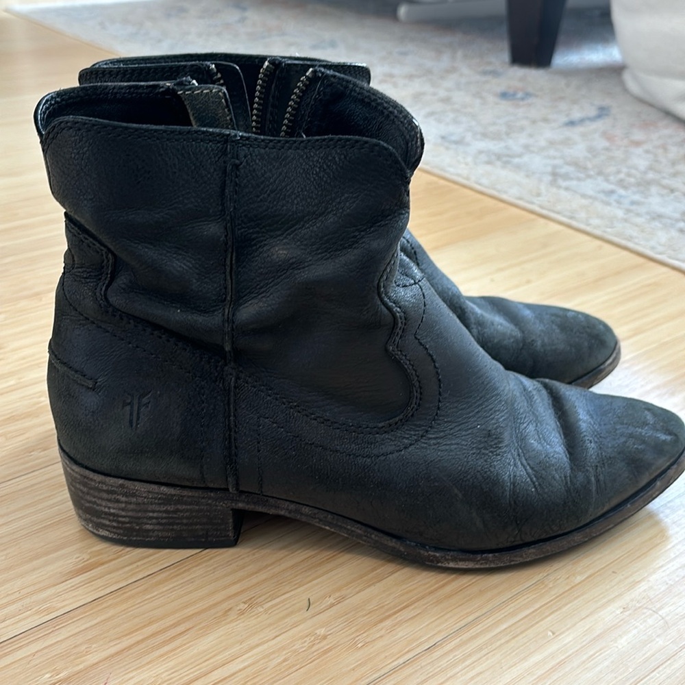 Black Frye boots